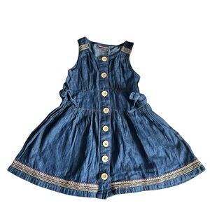 Vince Camuto kids Blue dress 2T - Button Front, decorative Lace and side Knots